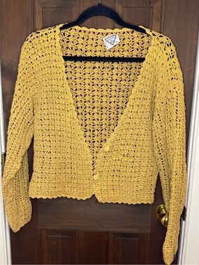 VTG Ultra Pink Crochet Knit Cardigan Sweater Mustard Yellow Crop M/L